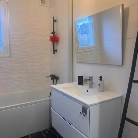 Atelier Couleurs - F3 Proche Gare Et Centre-ville Lejlighed Évreux